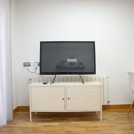 Appartamento Elizabeth Towers Almansa Esterno foto