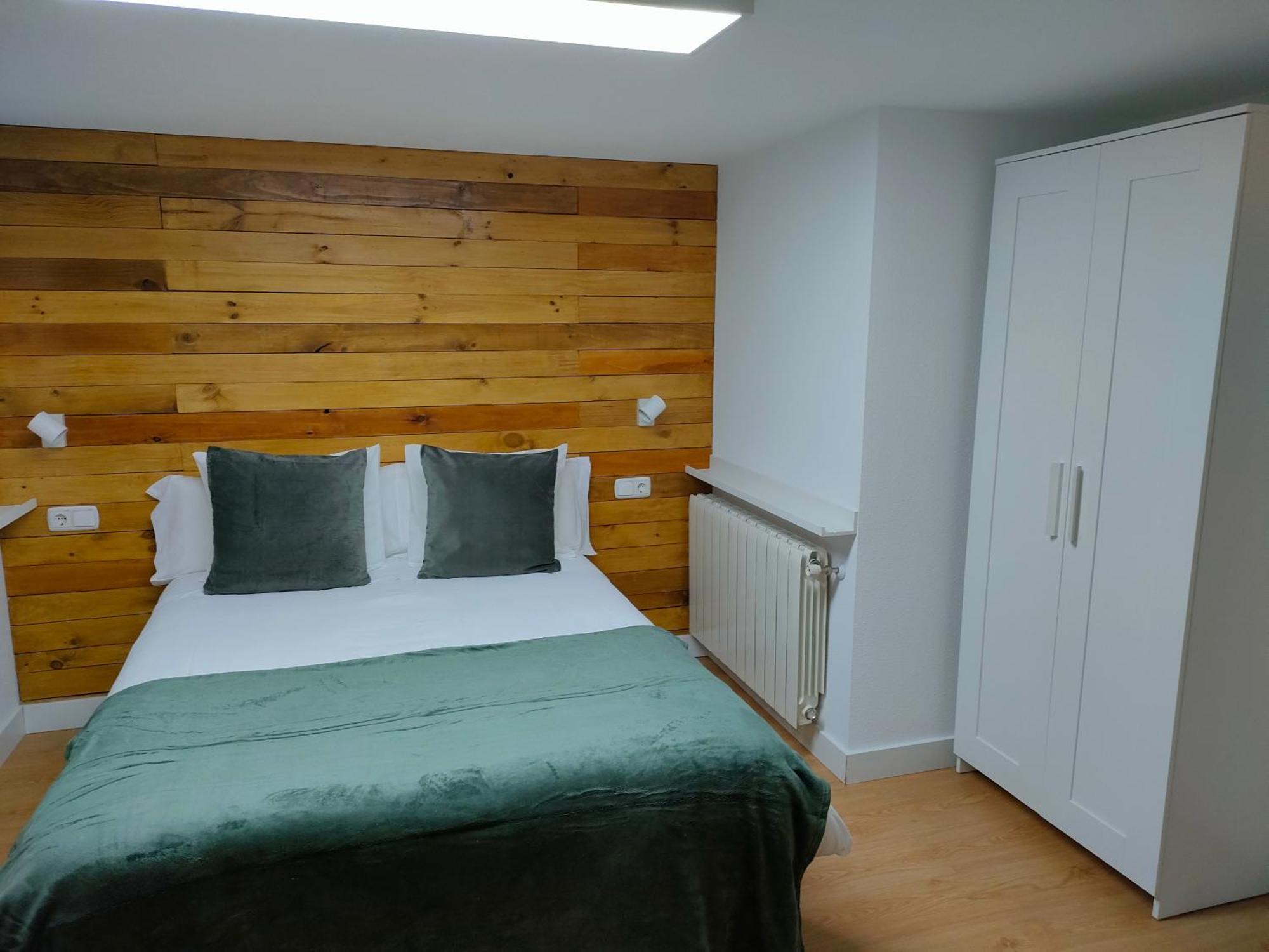 Appartamento Elizabeth Towers Almansa Esterno foto